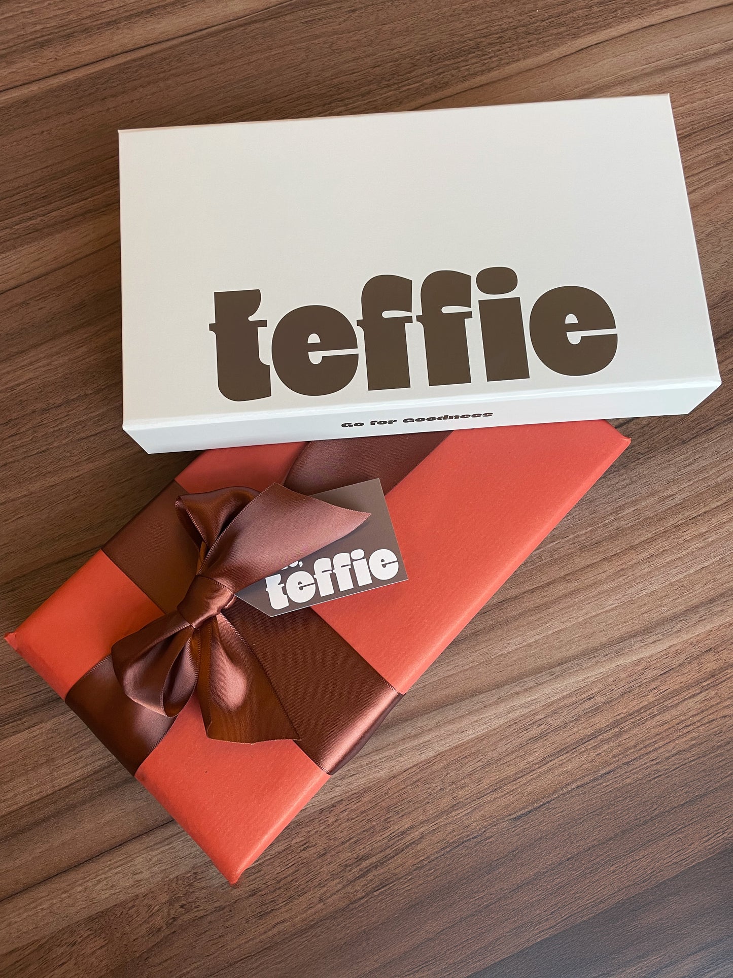 Gift Box - 12 Teffies